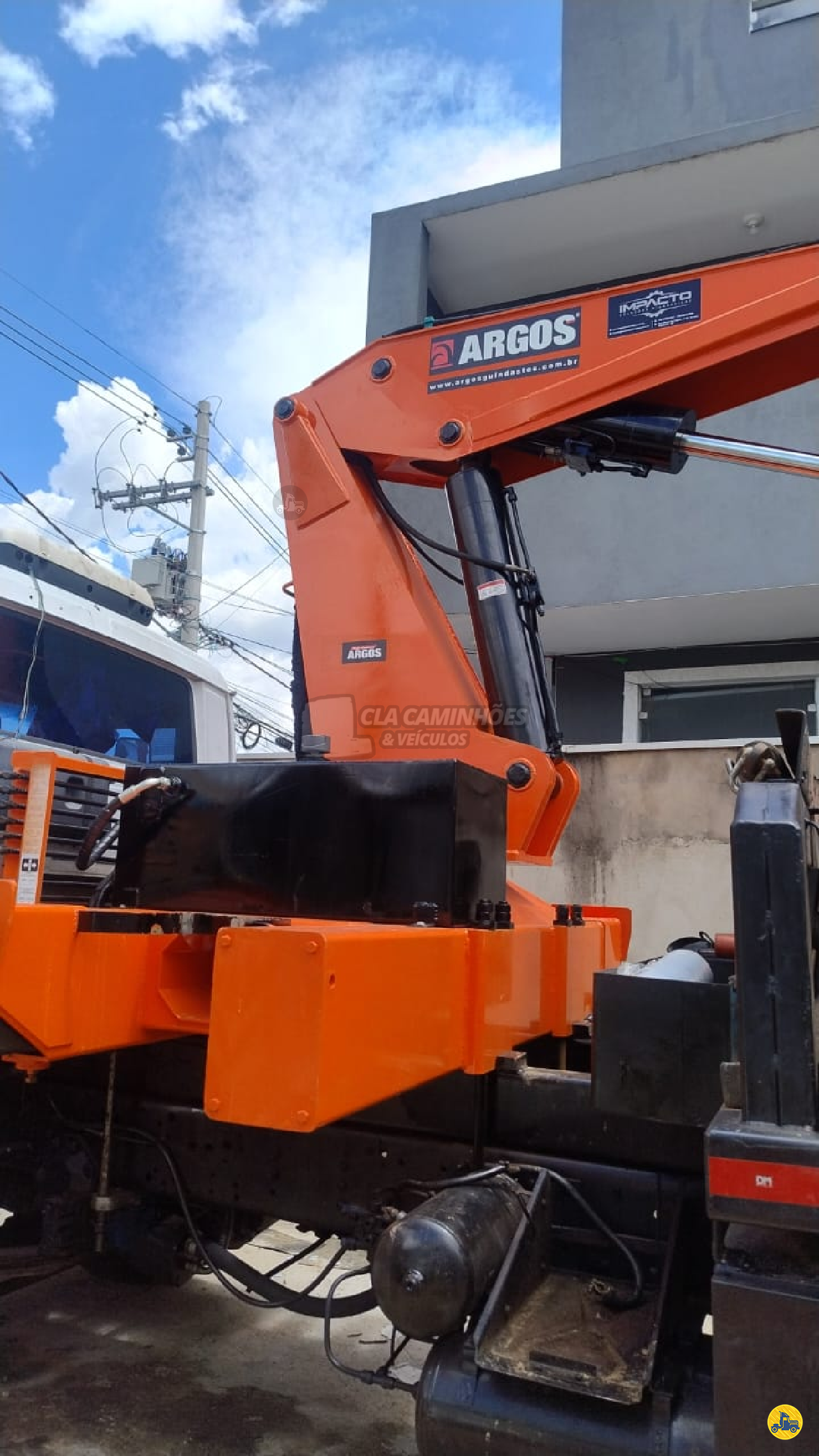 GUINDASTE ARGOS AGA 20.5 CLA Caminhões e Veículos JUNDIAI SÃO PAULO SP